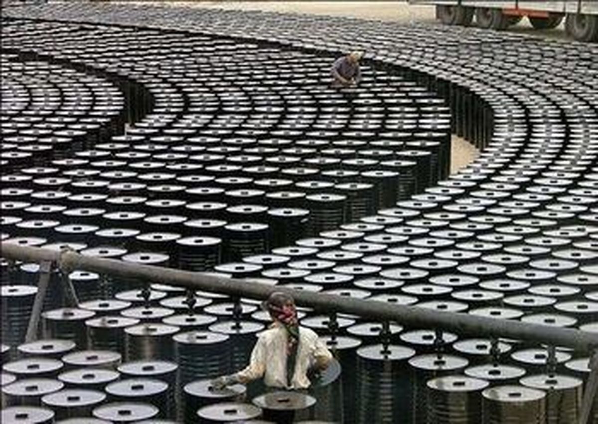 اعلام جزئیات گشایش اقتصادی روحانی؛ پیش فروش ۲۰۰ میلیون بشکه نفت؟
