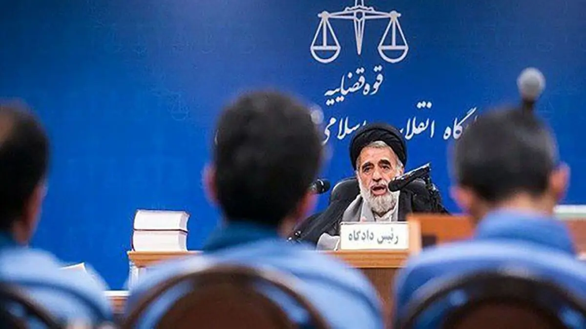 اخلال در نظام اقتصادی کشور از طریق مشارکت در قاچاق سازمان یافته بیش از ۵۴ هزار دستگاه خودرو خارجی