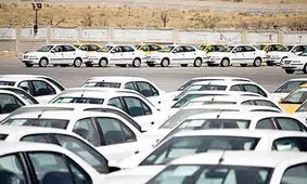 پرچم گرانی خودرو همچنان بالاست!