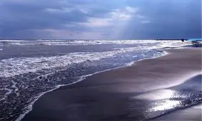 کاهش ۱۳۰ سانتی تراز آب «خزر»