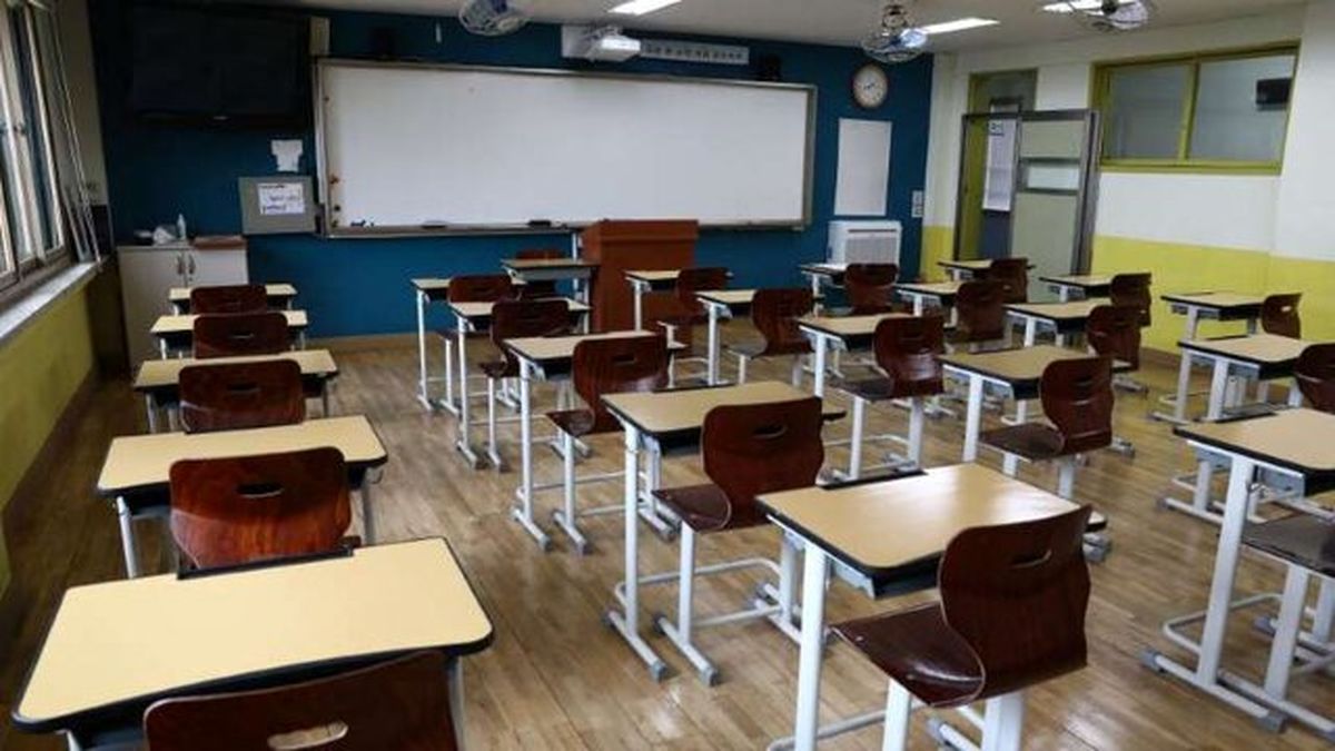 ادعای نخستوزیر انگلیس درباره بازگشایی مدارس در دوران کرونا