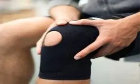 سروصدای زانوها در جوانی و خطراتش!