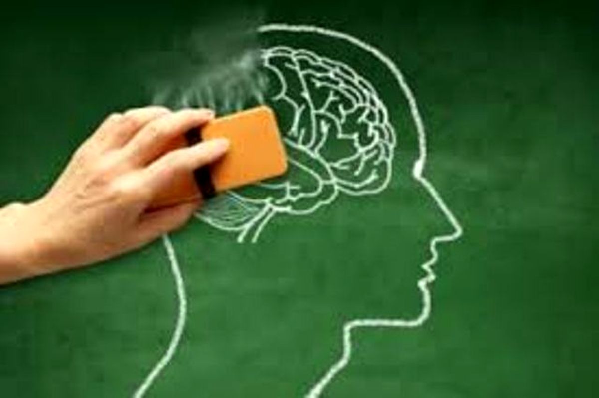علائمی که خبر از شروع آلزایمر میدهند
