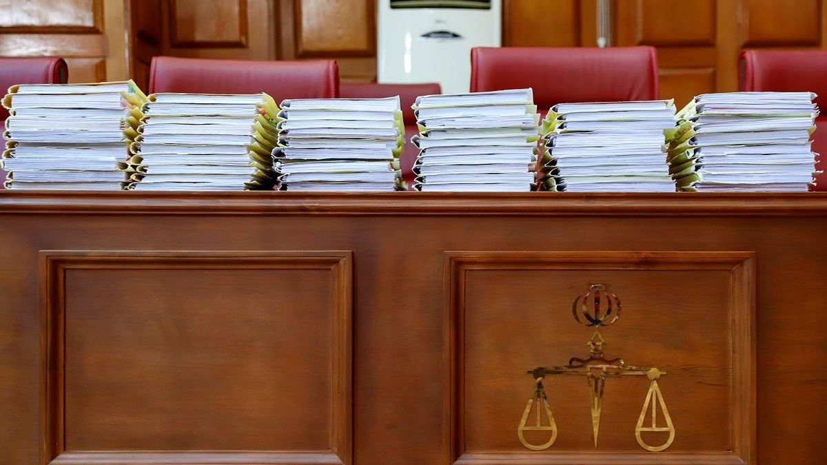 آیا استجازه از مقام معظم رهبری تمدید میشود؟/ دادگاههای مفاسد اقتصادی در انتظار قانونی جدید