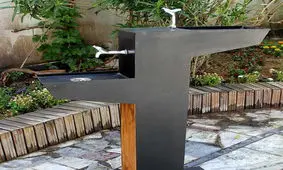 آیا نوشیدن آب از آبخوری پارک‌ها در همه گیری کرونا خطرناک است؟