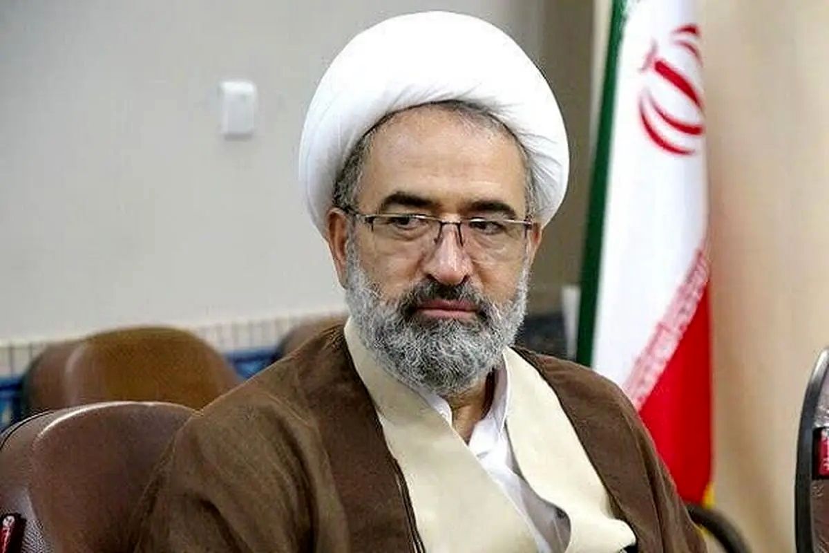 واکنش معاون حوزههای علمیه به شایعه سرقت مبالغ کمک به لبنان توسط یک طلبه/ طلبهای به نام شمقدری در لیست ما نیست