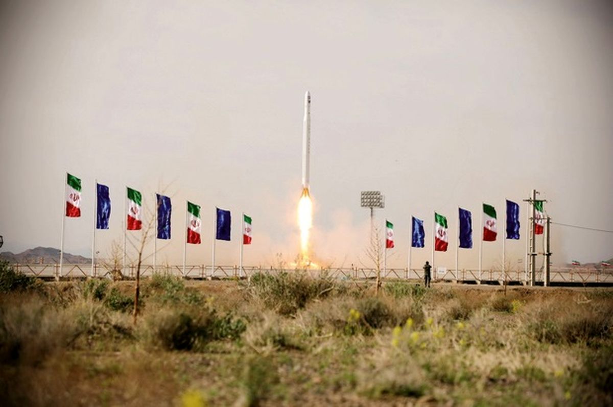 تغییر معادله با موشک‌های ایرانی با ماهواره‌بر قائم/ حالا دستان ایران به اقیانوس آتلانتیک می‌رسد

