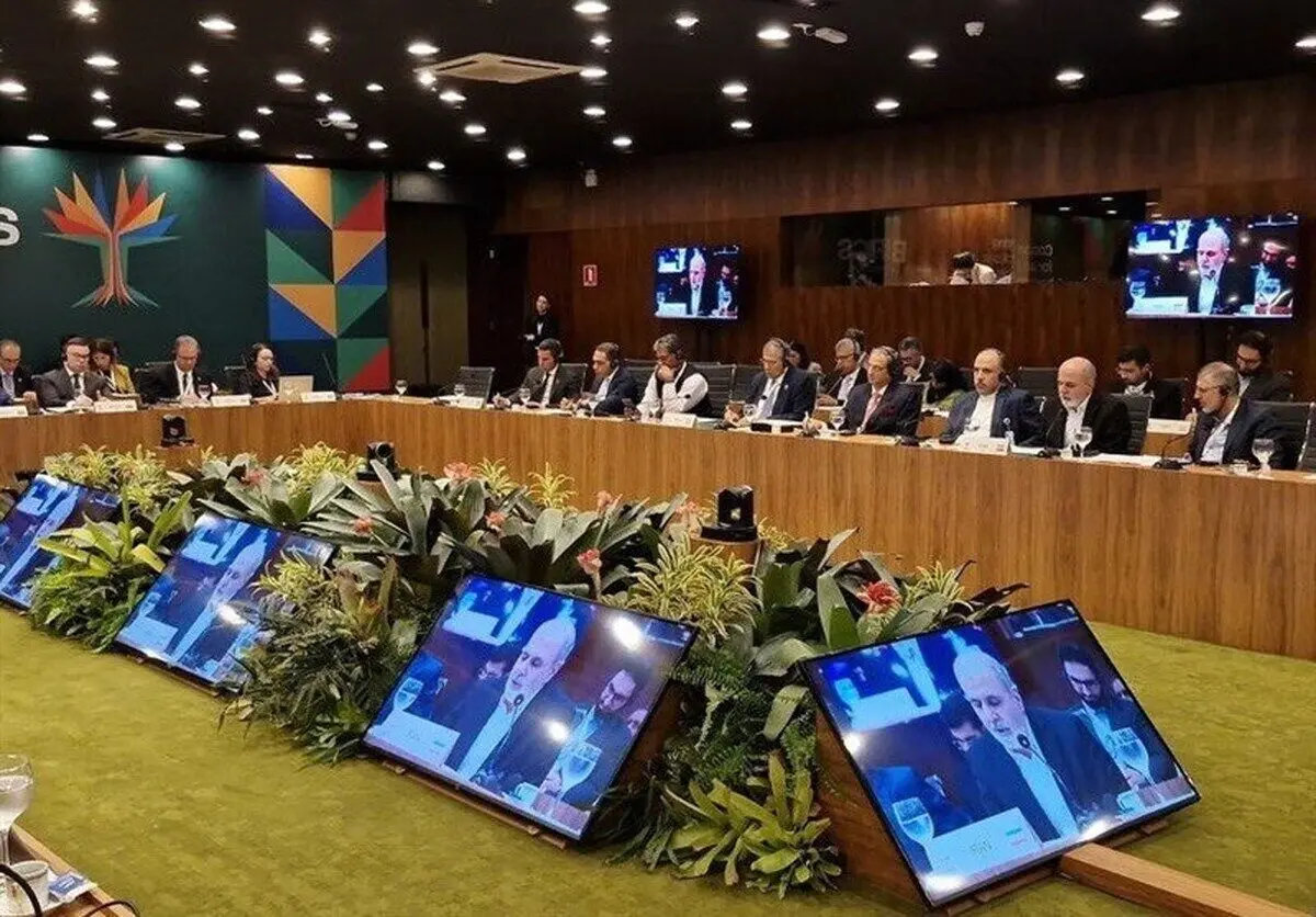 احمدیان: سلاح اتمی در دکترین دفاعی ایران هیچ جایگاهی ندارد/ ویدئو 