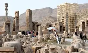 فرونشست به ۱۰ متری آرامگاه شاهان هخامنشی رسید/ ۸۰۰ شهر و ۱۶ کلان‌شهر درگیر فرونشست