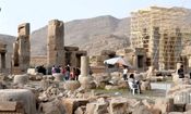 فرونشست به ۱۰ متری آرامگاه شاهان هخامنشی رسید/ ۸۰۰ شهر و ۱۶ کلان‌شهر درگیر فرونشست