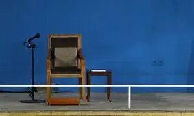بیانبه جمعی از فعالان دانشجویی درباره لزوم تسریع معرفی رهبری جدید