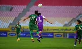 تساوی هوادار و ذوب آهن در بازی جنجالی با 4 اخراجی!