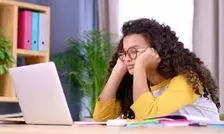 چگونه در اوج بی میلی بر اهمال کاری غلبه کنیم؟