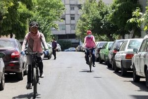 عضو شورای ششم: دوچرخه‌سواری در خیابان‌های تهران برای مردان امن نیست چه برسد به زنان!