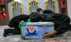 حضور فرزندان دکتر حیدری که در لبنان شهید شد، در دیدار با رهبر انقلاب/ تصاویر

