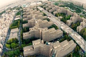 آپارتمان های اکباتان تهران چند؟