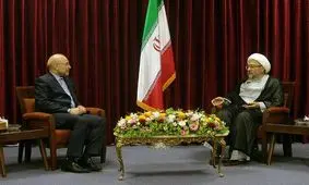 تاکید بر همکاری مجلس و مجمع تشخیص مصلحت نظام در تدوین سیاست‌های کلی برنامه هفتم توسعه

