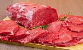 قیمت هر کیلو شقه گوسفندی ۱۱۵ هزار تومان / رئیس اتحادیه: بازار گوشت در ایام محرم نوسانی ندارد