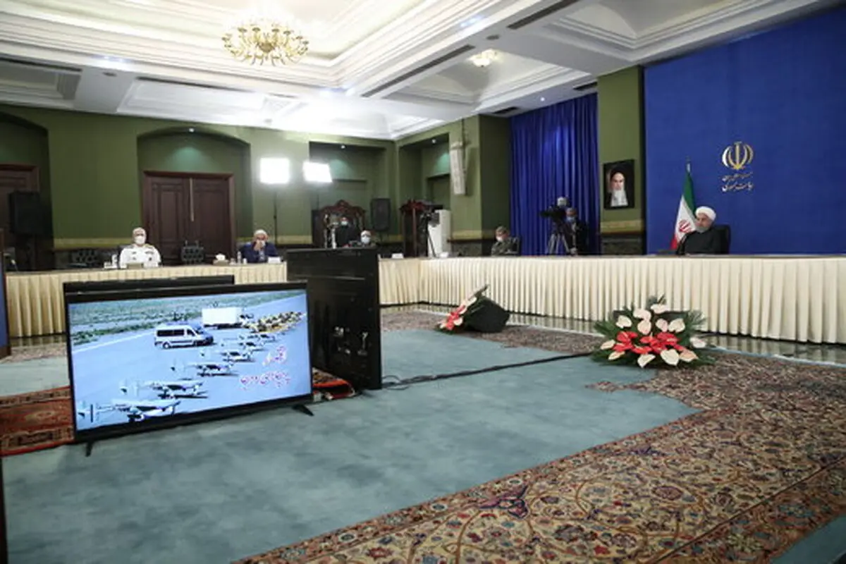 رهبر انقلاب و روحانی بر تولید کدام نوع موشک تاکید جدی دارند؟