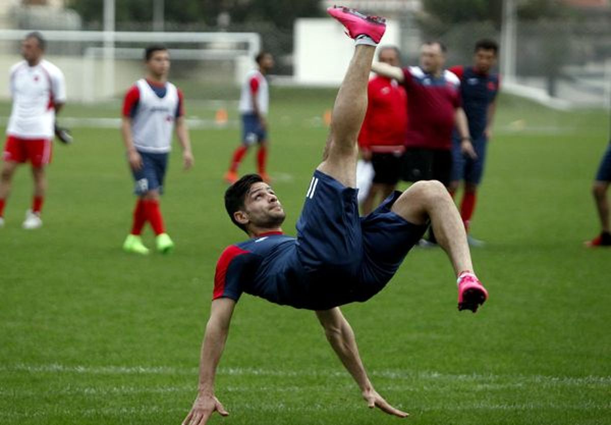 ستاره پرسپولیس ماندنی شد