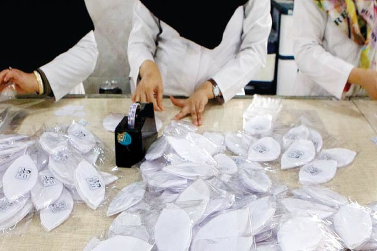 ۶۰ هزار ماسک بین هیاتهای مذهبی لرستان توزیع شد