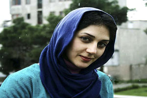 زهرا امیر ابراهیمی: شجاعت زنانی که از تجاوز جنسی‌ می‌نویسند، تحسین‌برانگیز است