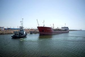 افزایش ۲۰۸ درصدی مبادلات تجاری در بندرکاسپین در ۵ ماهه امسال/ تخلیه و بارگیری ۲۳۴ هزار تن کالا با ورود ۸۳ کشتی در سال ۹۹