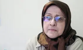 برای احترام به حق انتخاب زنان در مورد پوشش خود، بدون چادر به مجلس رفتم