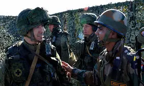 مشارکت چین، هند و پاکستان در مانورهای نظامی روسیه