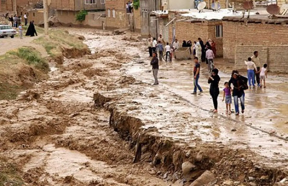 برای بازسازی خانه در مناطق روستایی 20 میلیون تومان وام بلاعوض داده می شود
