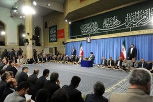 گزارش تصویری از محفل انس با قرآن کریم در حضور رهبر معظم انقلاب اسلامی
