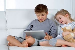 حضور فرزندان در فضای مجازی را چگونه مدیریت کنیم؟