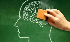 چرا به آلزایمر مبتلا می‌شویم و چگونه باید با آن مقابله کنیم؟