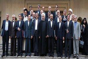 چند نفر از اعضای دولت یازدهم به کابینه بعدی روحانی راه نمی‌یابند؟
