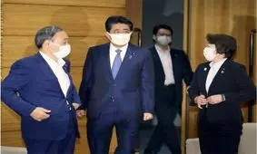 آبه رسماً استعفایش را اعلام کرد