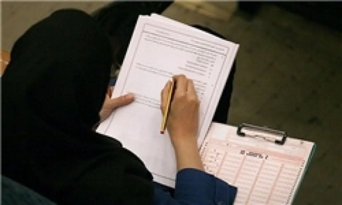 خرید و فروش ۱۲۰ هزار تومانی سؤالات امتحان نهایی در شبکه‌های مجازی از شایعه تا واقعیت