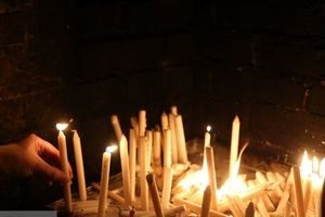 آئین سنتی شمع‌گردانی در اردبیل / عکس