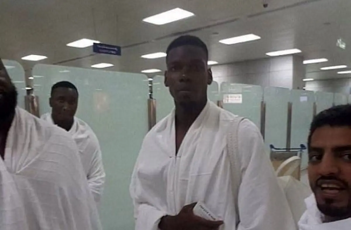 ستاره مسلمان منچستریونایتد در خانه خدا+عکس