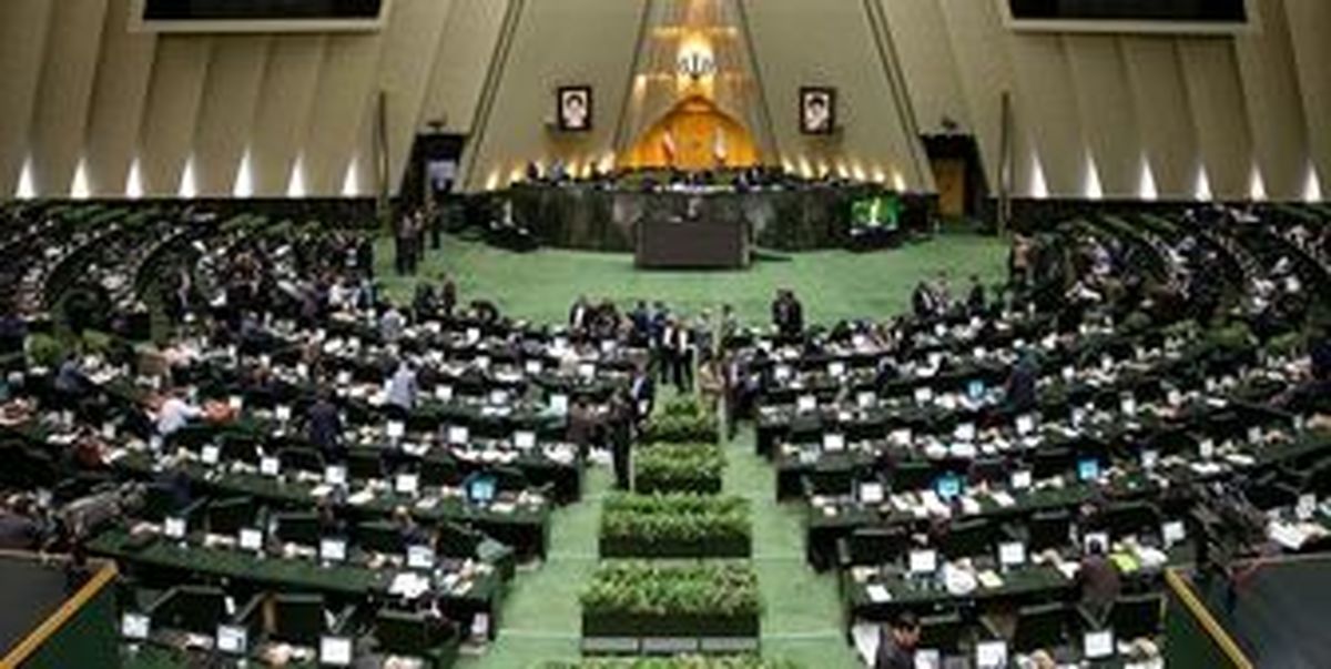 یک وجب از هرمزگان جداشدنی نیست