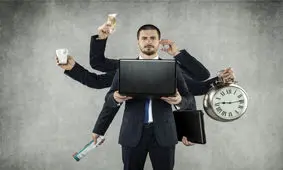 شینزو آبه به علت بیماری کنار رفت، اما مسئولین بالای 80 سال ما به دنبال شغل‌های بیشتر هستند