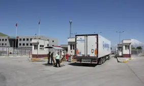 ترانزیت بیش از ۵۵ هزار تُن فرآورده دامی از مرز بازرگان