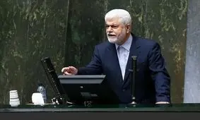 آموزش مجازی برای بچه های پولدارهاست و اکثریت جامعه ایران نمی‌توانند از آن بهره‌مند شوند