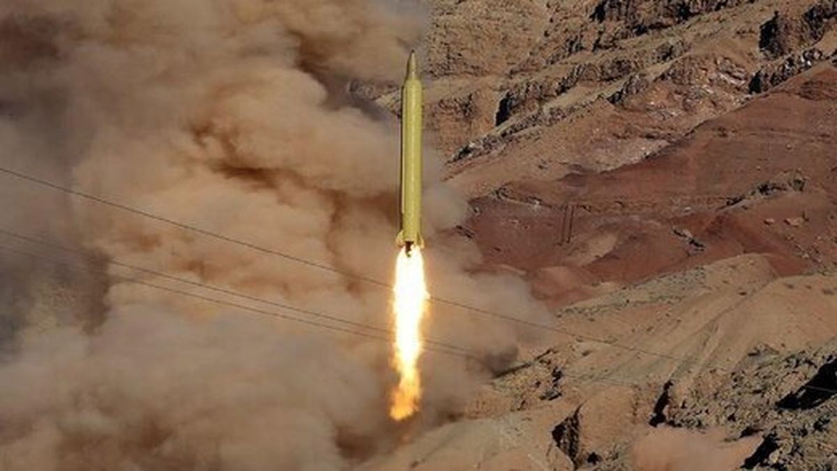 موشک ایرانی که اسرائیل و پایگاههای نظامی آمریکا را به راحتی هدف قرار می دهد / عکس