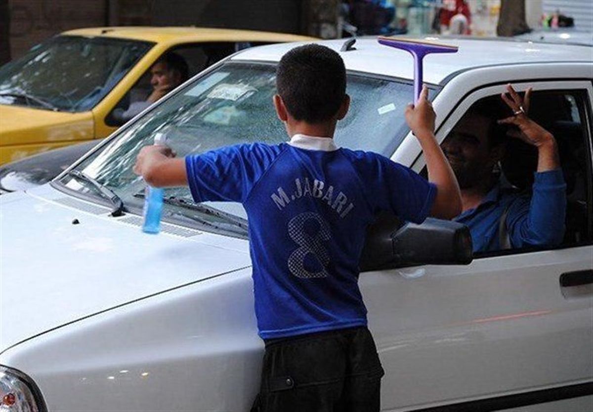 "اجاره دادن کودکان" به افراد سودجو برای کار در معابر و خیابانها!