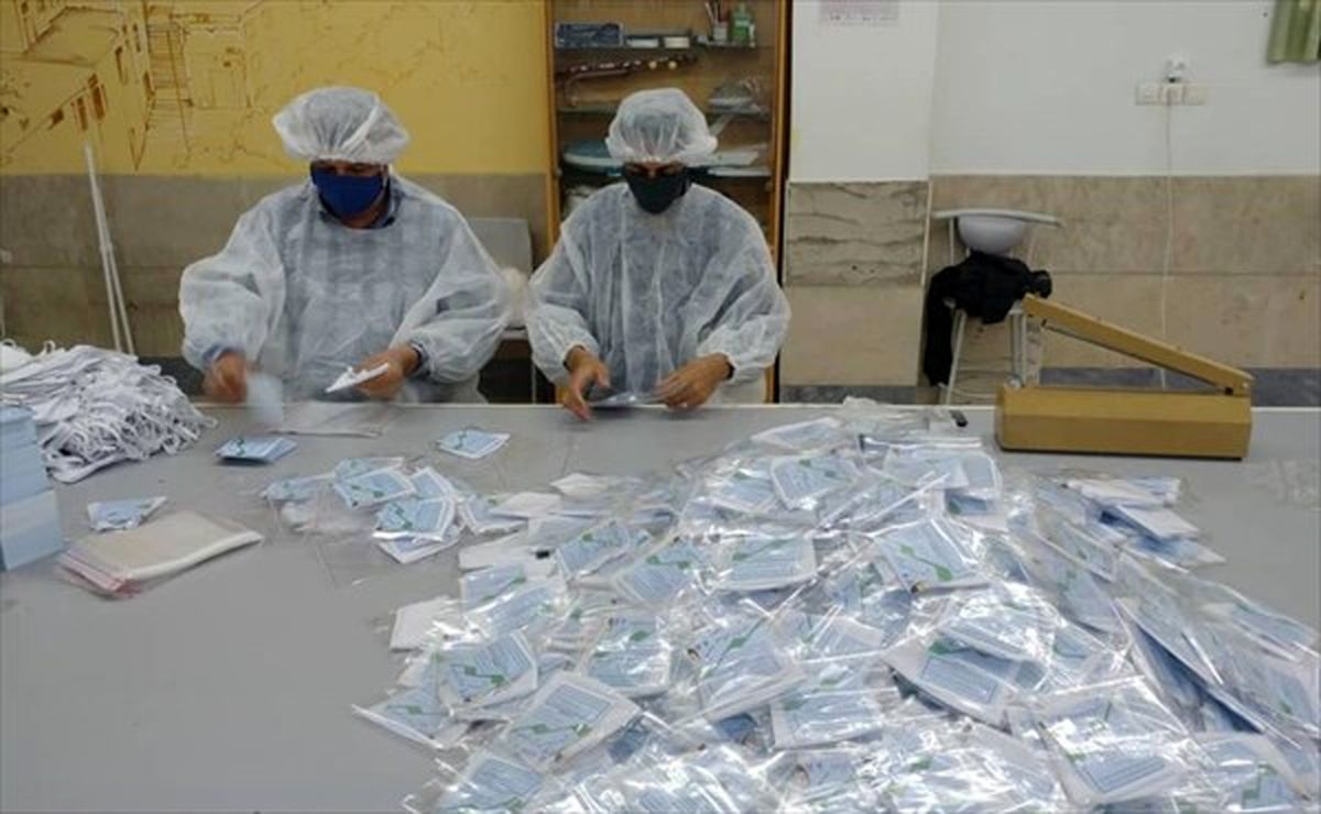 بانک توسعه تعاون خراسان شمالی ۱۰ هزار عدد ماسک توزیع کرد