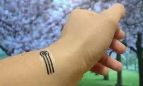 بررسی عرق بدن انسان با کمک یک حسگر پوشیدنی