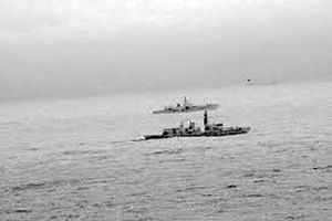 اسکورت کشتی‌های جنگی روسیه در آب‌های نزدیک انگلیس