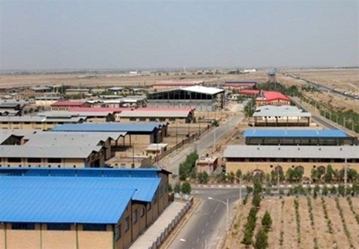 زمین رایگان به سرمایهگذاران شهرکهای صنعتی اردبیل تعلق میگیرد