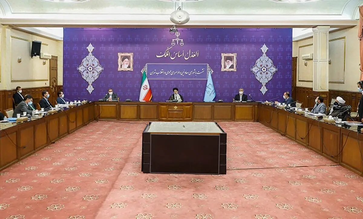 قاضی متعهد و نفوذناپذیر‌ در برابر قدرت و ثروت، به دستگاه قضایی عظمت می‌دهد