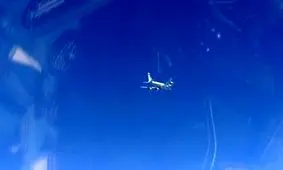 رهگیری هواپیمای جاسوسی آمریکا بر فراز دریای بالتیک توسط جنگنده روسیه